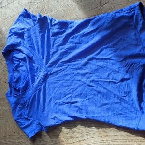 Icebreaker Merino wool v-neck t-shirt